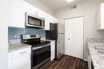 Stainless Steel Appliances and Granite Countertops